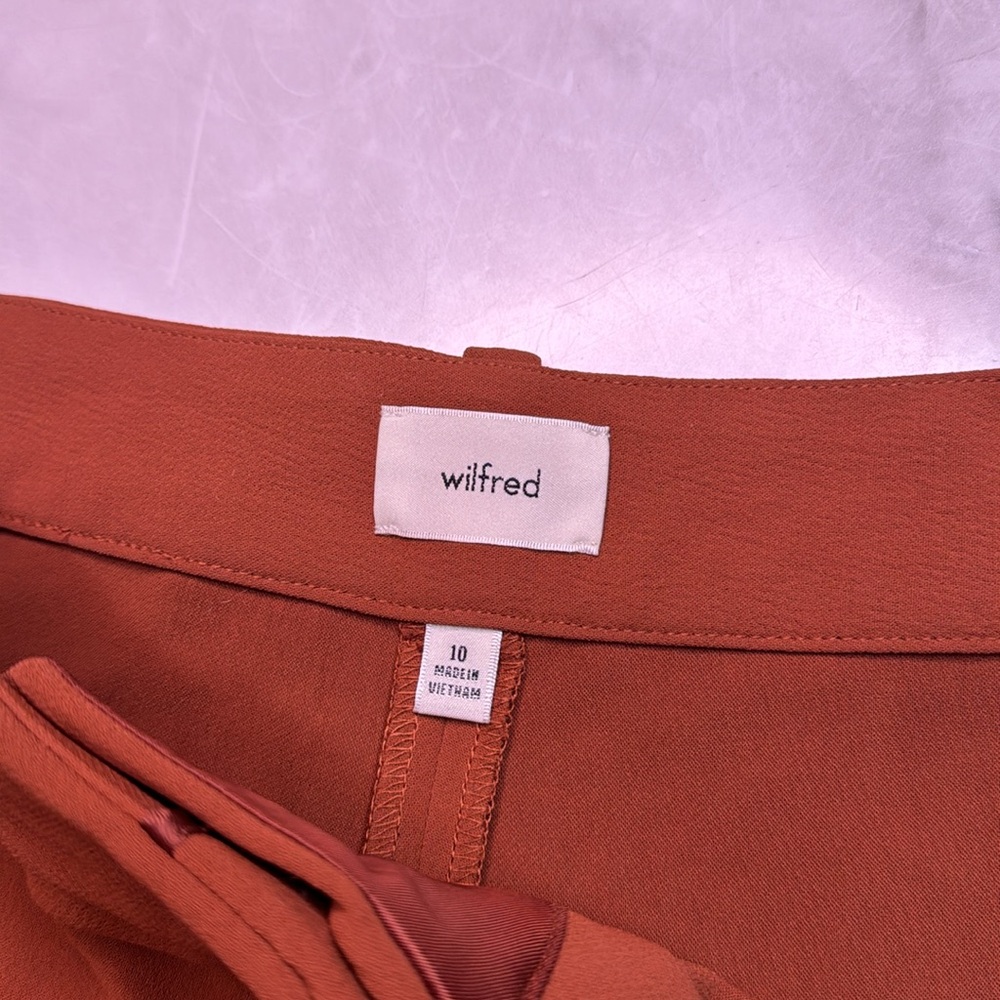 Aritzia Wilfred Cabaret Pant in Anise Brown - Picture 4 of 7